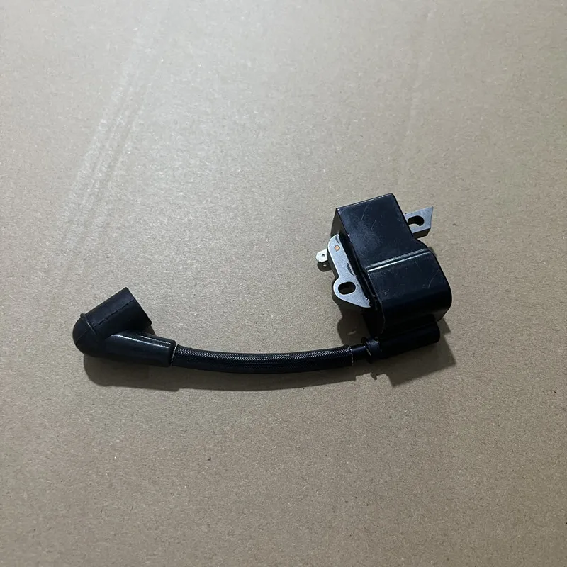 

GS411 / GS41 IGNITION COIL 2501020R FOR EMAK EFCO OLEO-MAC GS41 GS45 GS451 39CC 42.9CC CHAINSAWS STATOR IGNITOR MAGNETO IGNITER