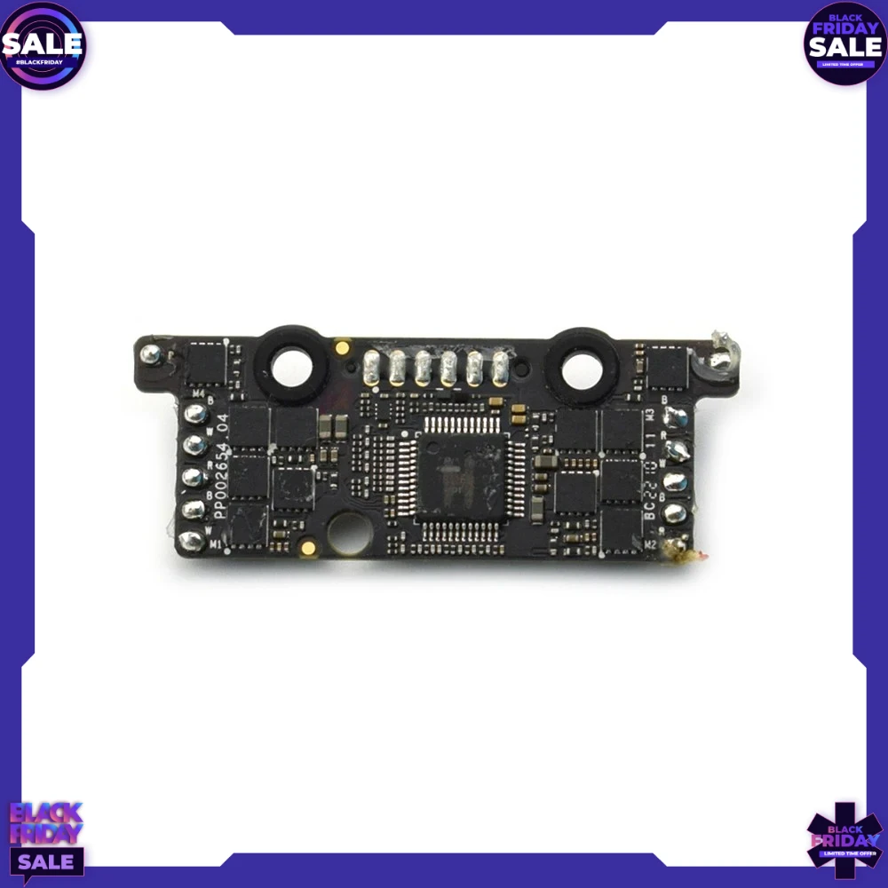 Carte d'alimentation et module ESC d'origine pour DJI Mini 3 / Mini 3 Pro, inclinée, montrant les soudures et la qualité de fabrication.