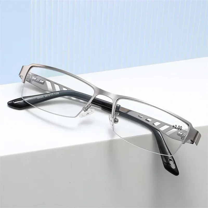 Large Frame Multifocal Glasses Men Square Metal Photochromic Reading Glasses Blue Light Blocking Eye Protection Eyeglasses 3