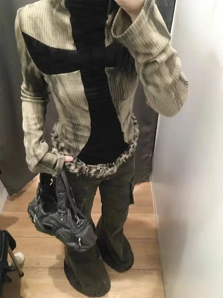 Women Casual Top Y2K Pullover Sweater Sexy Bell Sleeves Retro Gothic Splicing Pattern Design Sweatshirt Women Street Wear 4