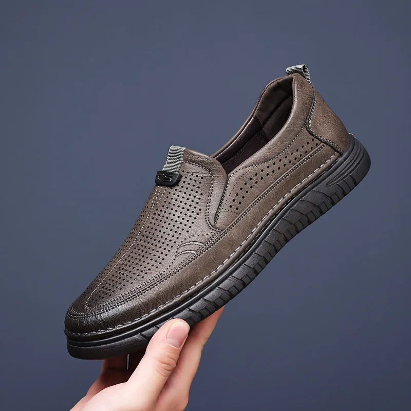 

Designer Men's Loafers Summer Men's Casual Shoes Leather Breathable Men Sneakers Slip on Lightweight Moccasions Zapatos Hombre