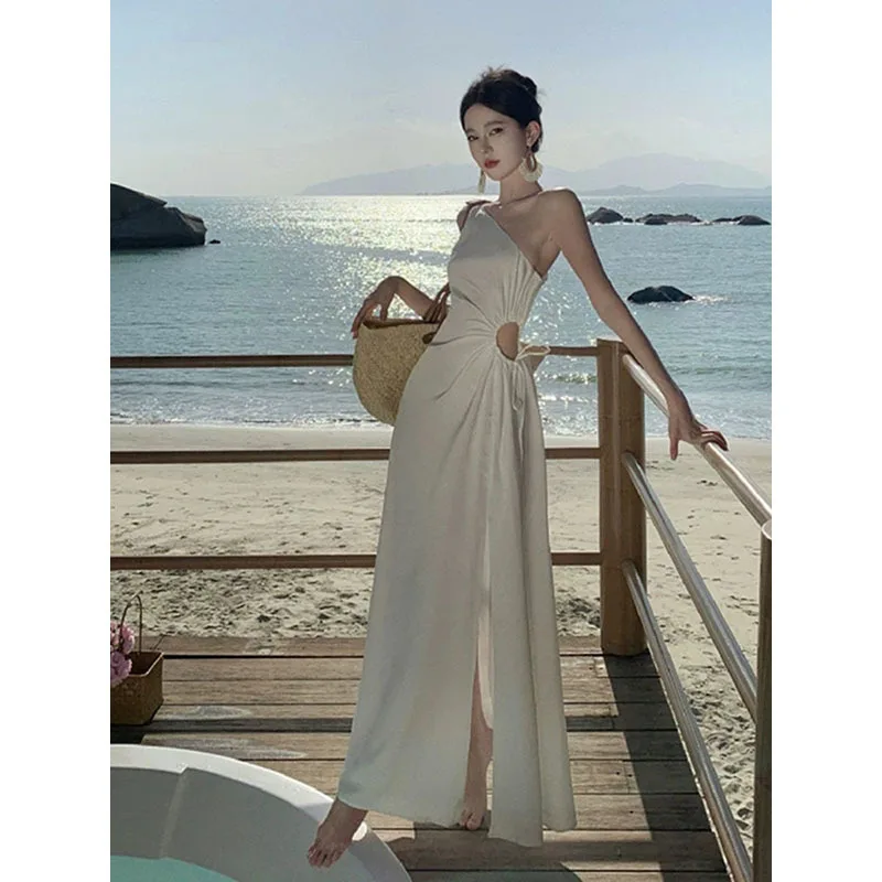 

Vacation Versatile Goddess White Dress For Women's 2024 Summer New Design Sense Oblique Shoulder Off Waist Style Long Dress