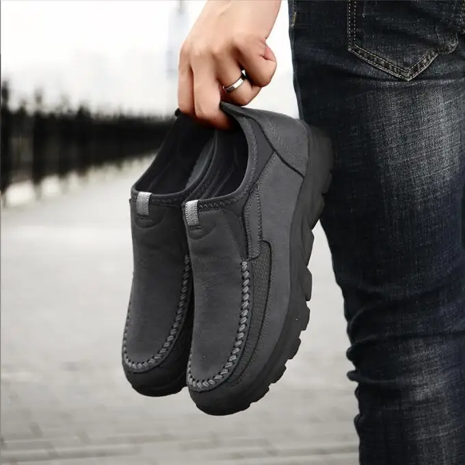 New Men Casual Shoes Breathable Loafers low-top comfort Fashion Comfortable Flat Men Shoes Handmade Retro Leisure Loafers Shoes