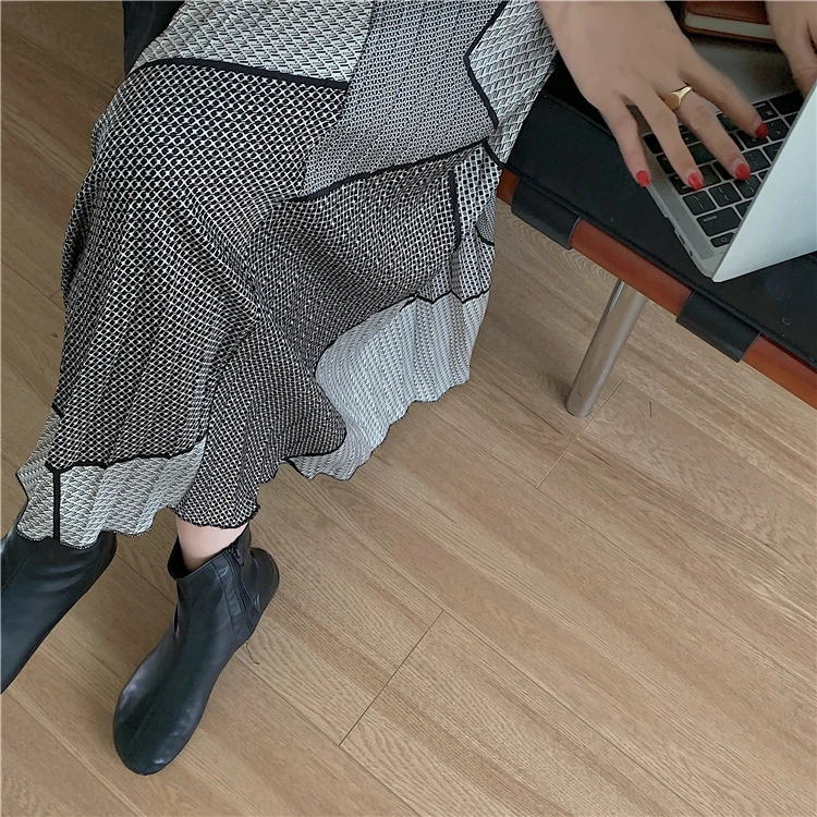 ruffle skirt Hzirip Autumn Printing Satin Long Skirts Femme Retro Irregular Pleated 2021 Lady Chic Women OL Loose Fashion Casual All Match midi skirt