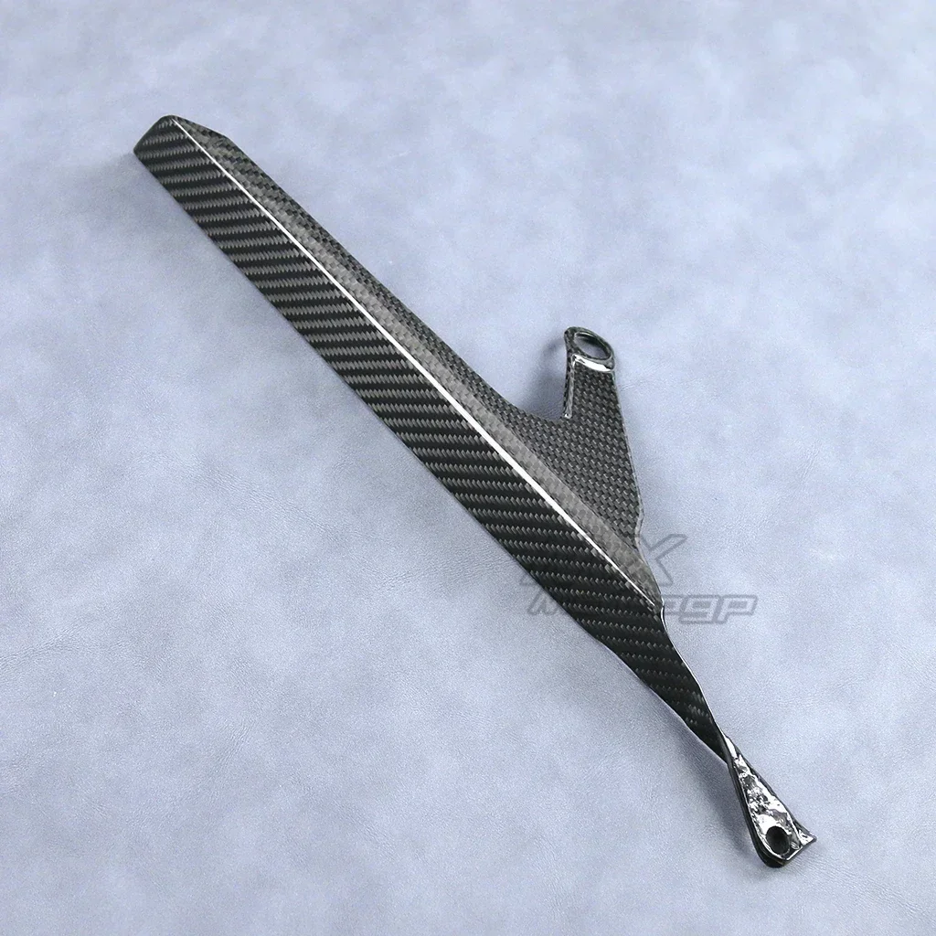 Motorcycle Accessories YZF-R1 Carbon Fiber Motorcycle Rear Chain Guard Cover Decorative Protector Plate Yamaha YZF R1 R1M MT10 FZ10 2015 -