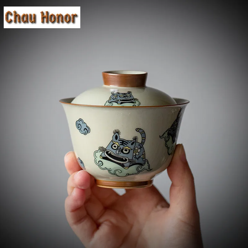 Boutique Tiger Art Ceramic Tea Tureen 150ml Household Honey Glaze Porcelain Gaiwan Teaset Kung Fu Small Tea Cups New Years Gift