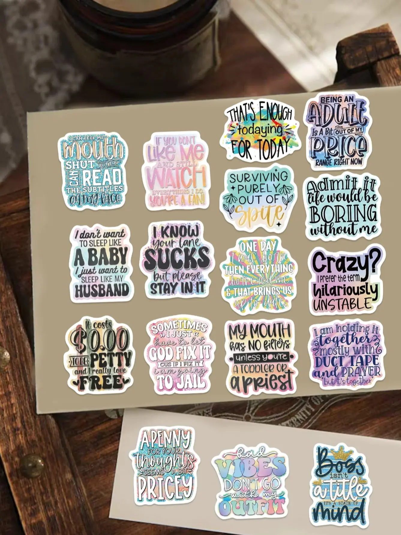 50 humorvolle und satirische Phrasen-Graffiti-Aufkleber, lebendige Aufkleber und Abziehbilder, mehrere Stile ohne Duplizieren, geeignet für Wasserflaschen, Laptops, Koffer, Skateboards, Gitarren, Partydekorationen – Detail 8
