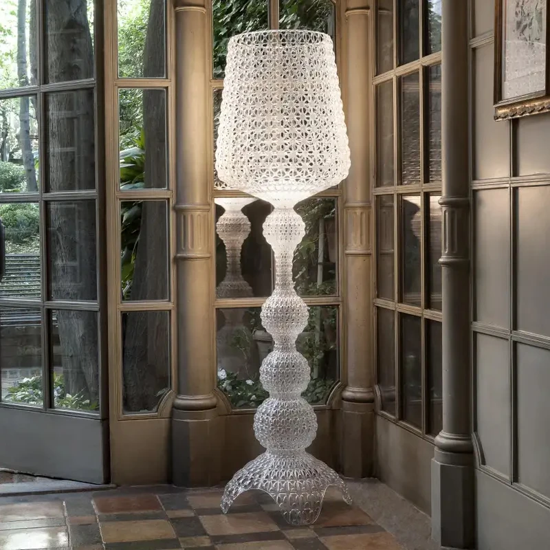 

Hollow floor lamp Italian ins style bedroom model room creative living room sofa side corner lamp