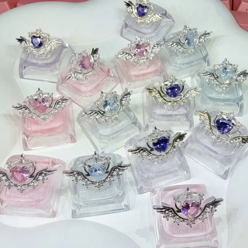Diamond Heart Keycaps - Cute Customized Collectible Keyboard Accessories