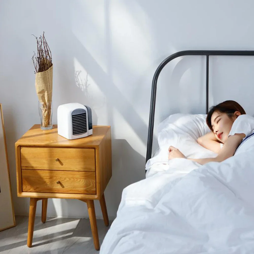 Summer New Water-Cooled Fan Personal Mini Air Cooler Humidifier Portable Air Chiller 3 Gear 380ml Tank for Bedroom Living Room