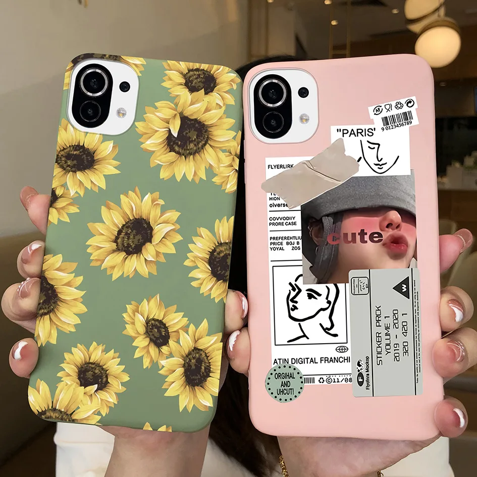 Cute Cartoon Daisy Matte Shockproof Phone Case - Elegant Protection with Casing