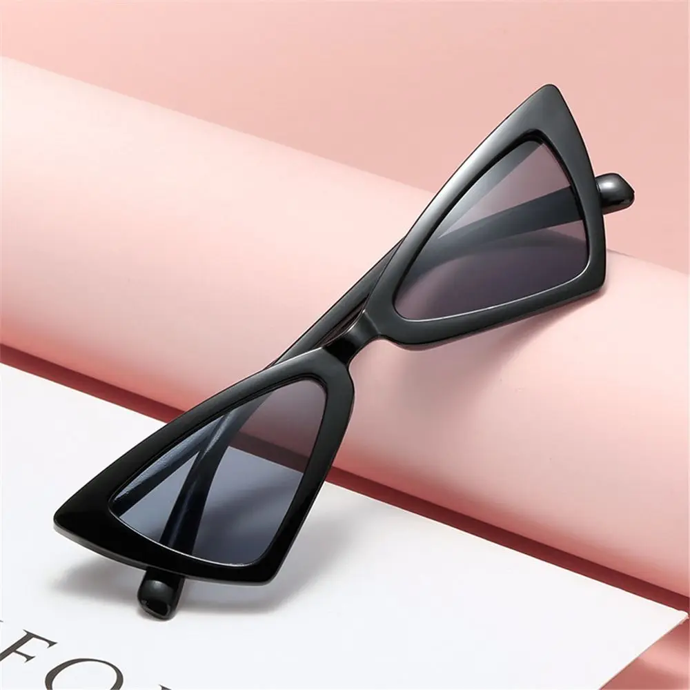 

Vintage Narrow Tinted Small Sunglasses Cat Eye Sunglasses Sunglasses for Women Inverted Triangle Glasses