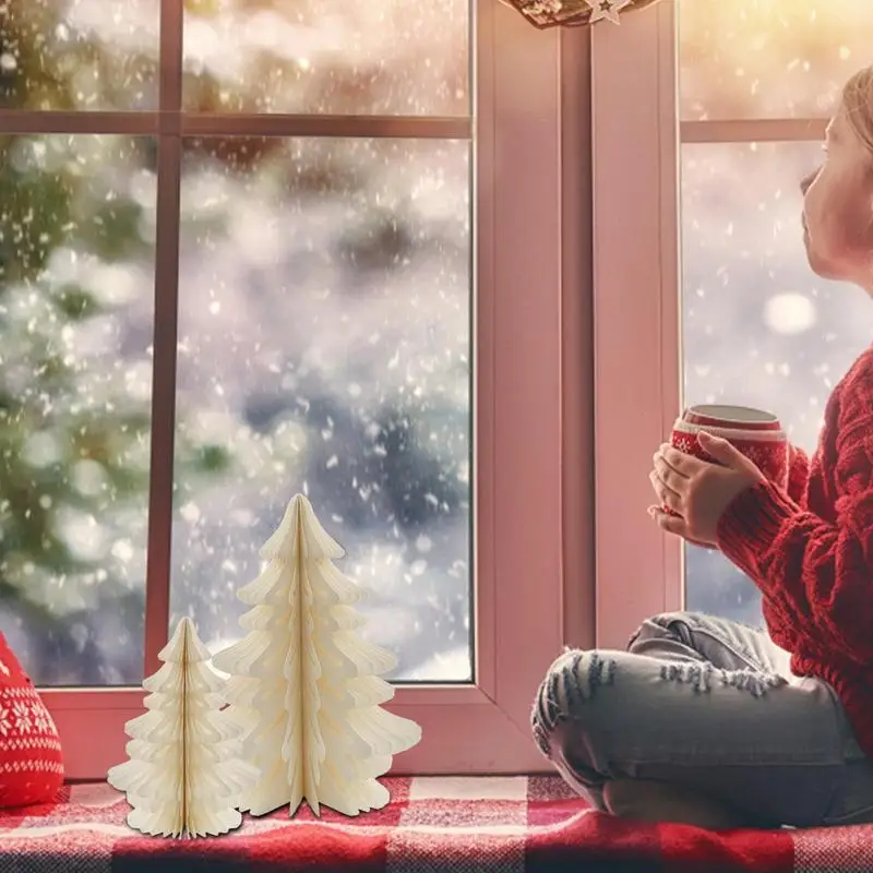 Рисунок 3 - Бумажная Рождественская елка