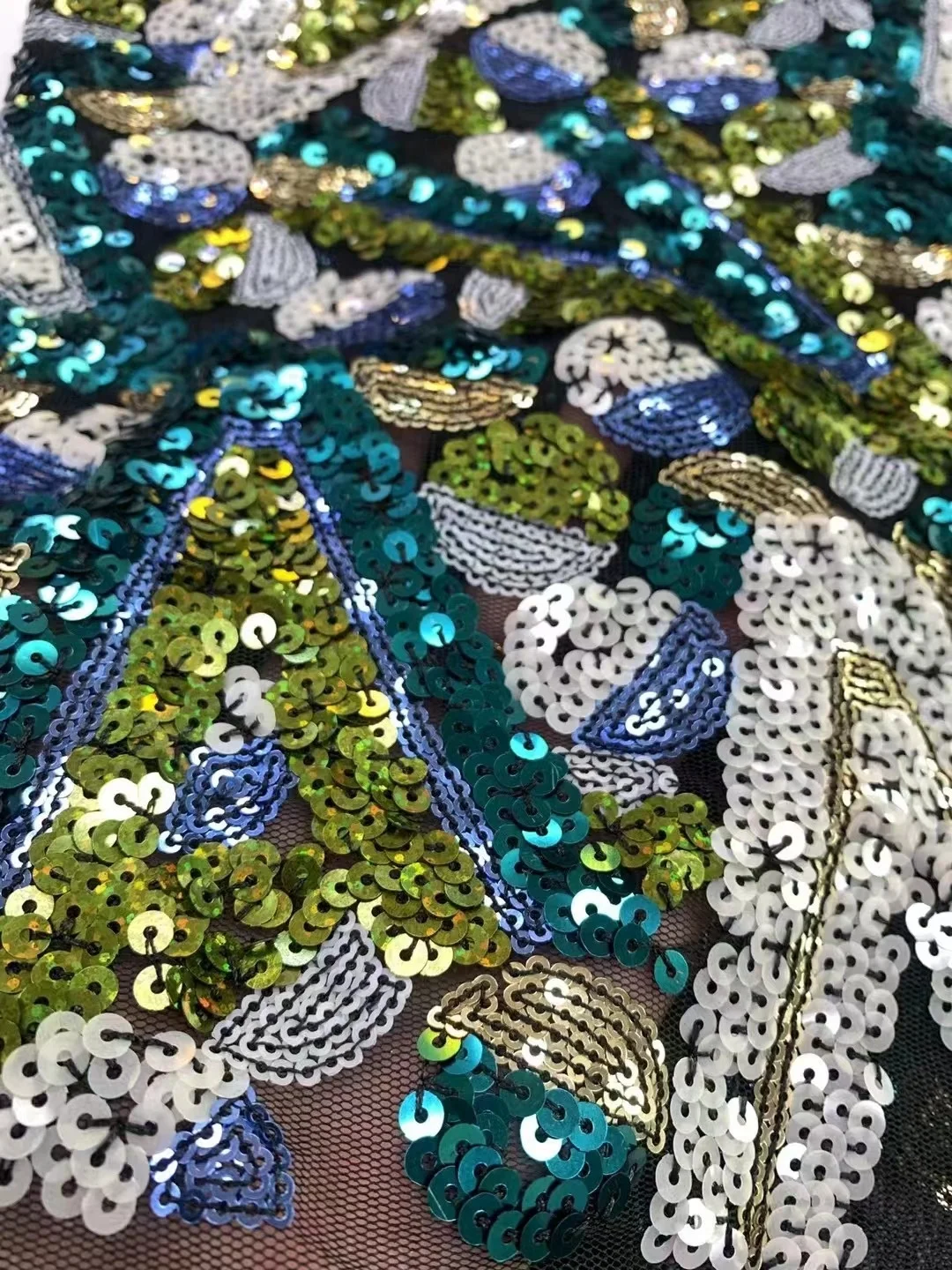 

African Sequins Lace Fabric Luxury French Nigerian Tulle Mesh Lace Fabric Embroidery High Quality Wedding Dress Sewing Material