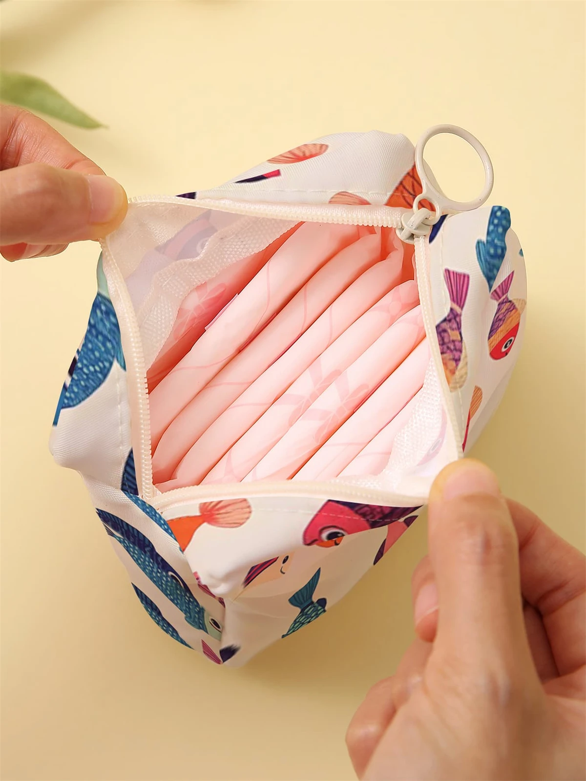 Sanitary napkin storage bag, women's lightweight tissue bag, sanitary tissue bag