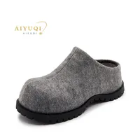 AIYUQI Women's Slippers Wear New 2025 Autumn Round Toe Flannel Closed Toe Women's Slippers Retro Platform Slippers Women
