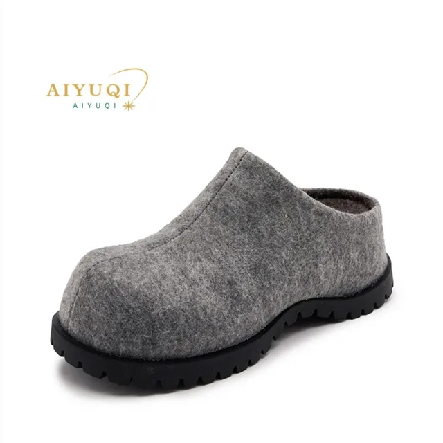 AIYUQI Women's Slippers Wear New 2025 Autumn Round Toe Flannel Closed Toe Women's Slippers Retro Platform Slippers Women
