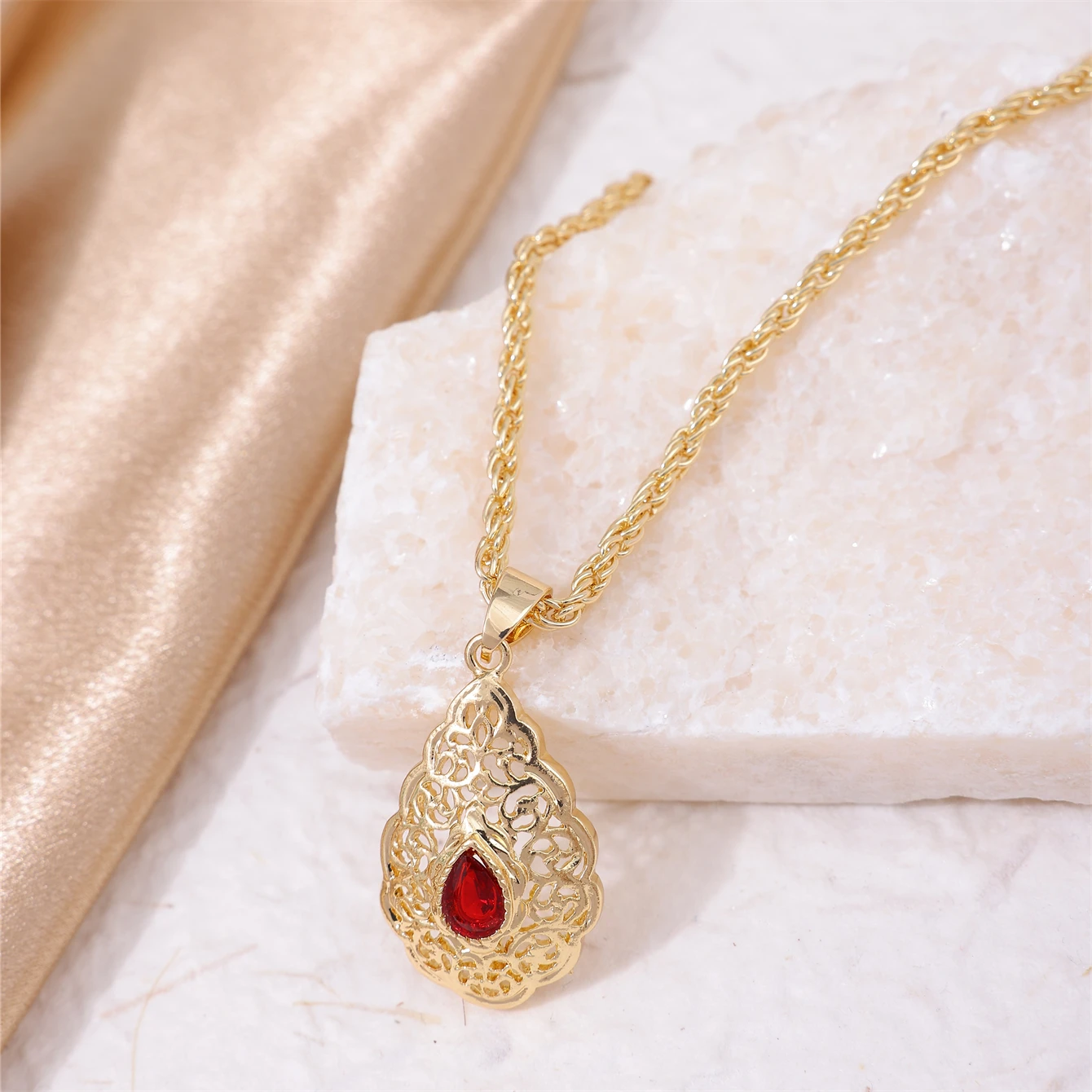 Bridal Jewelry Sets Golden Algerian Classic Wedding Necklace Drop Shape Crystal Pendant