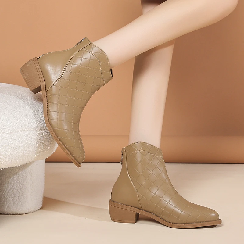 Women's Designer Brand Zipper Ankle Boots 2023 Autumn Winter New Fashion Pointed Toe Square Heels British Platform Shoes Pumps