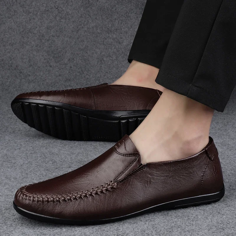 كل مباراة المشي أحذية رجالي الراقية اليدوية جلد طبيعي حذاء رجالي الشقق الإيطالية الفاخرة العلامة التجارية ضوء حذاء رجالي كاجوال