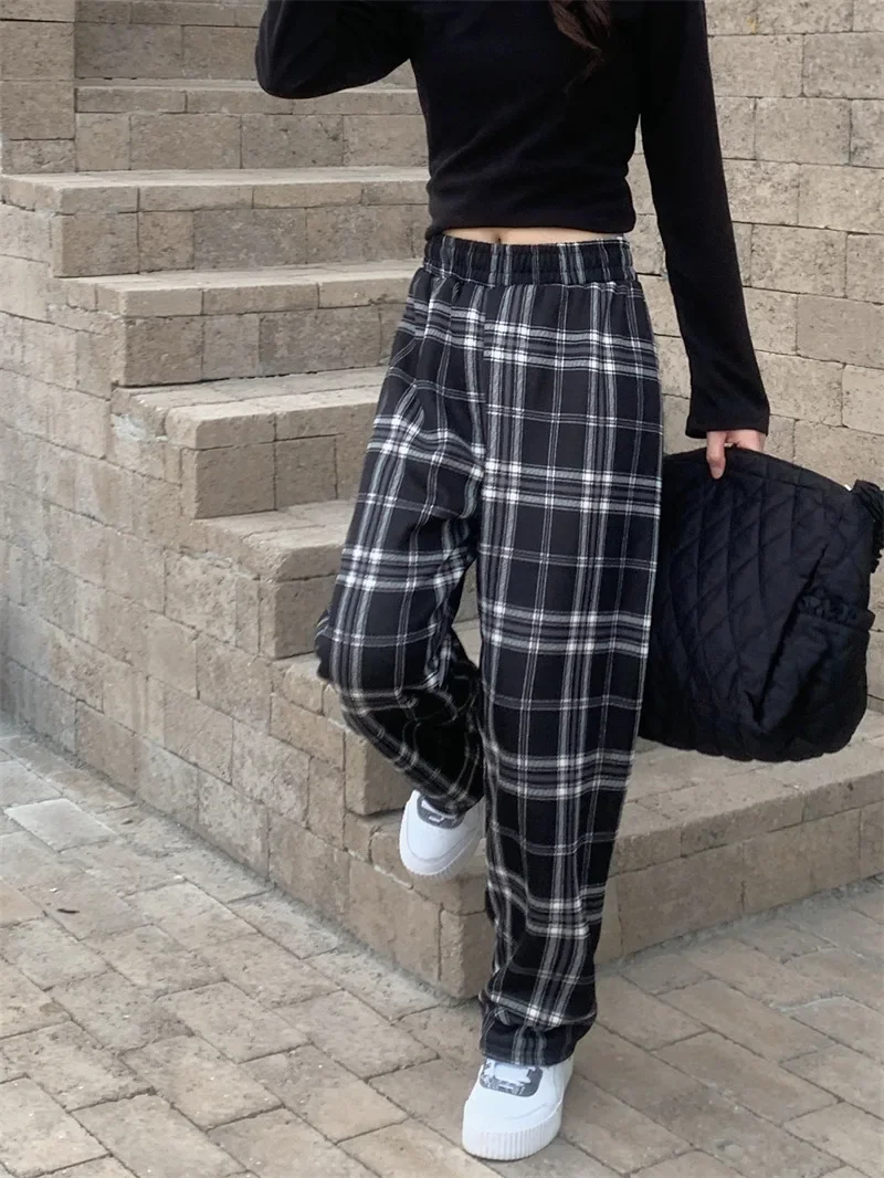 Winterkarierte Hose mit weitem Bein für Damen, hohe Taille und lockere Passform, mit Fleece gefütterte, verdickte Lammwolle, lässige und warme Hose – Detail 15