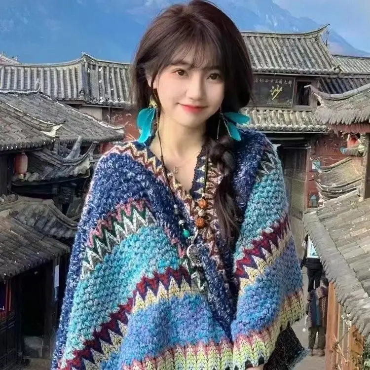 

2023 New Loose-fitting Sweaters Knitwear Shawl Cloak Ethnic Style Tassel Capes Geometric Print Ponchos for Women V-collar T104
