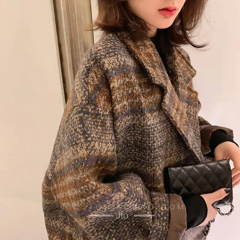 Winter Overcoat Women Vintage Woolen Mid-length Loose Coats Female Double Breasted Turn-down Collar Overcoat French Elegance