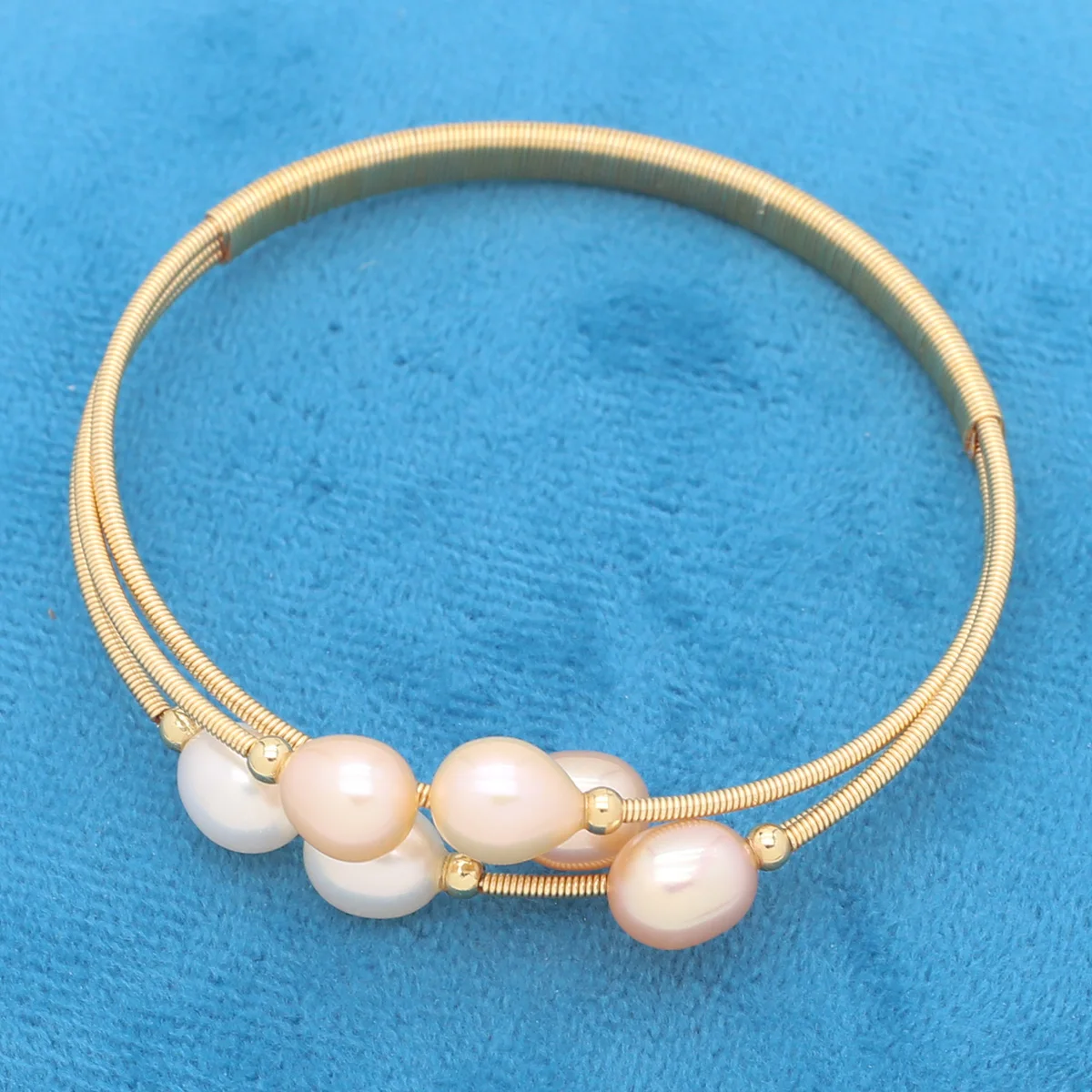 Fashion Tricolor Pearl Simple Elegant Copper Coil Bracelet  For Women Open Copper Bangles Charm Banquet  Jewelry Party Gift