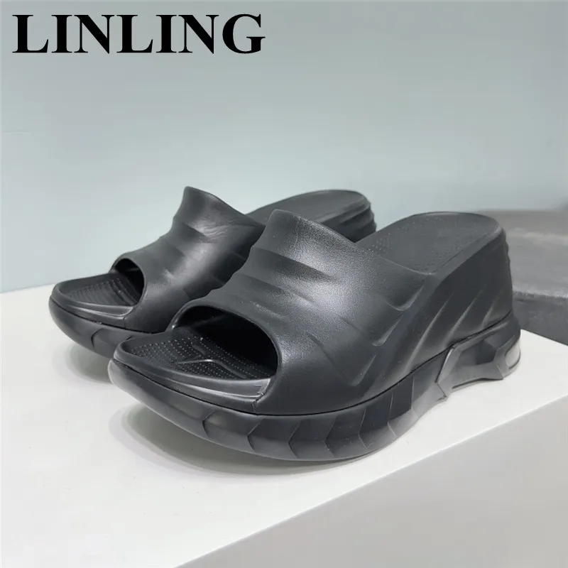 

2023 Thick Sole Wedges Heels Women Slippers Platform Summer Casual Women Shoes Outdoor Comfortable Beach Slippers Design Sandals