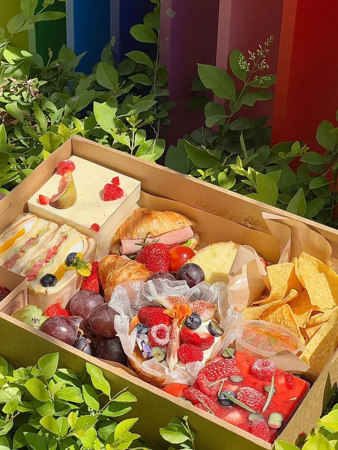 Kraft papier Nachmittags tee Picknick box Frühlings ausflug Essen Tiramisu Box Bento Verpackungs box Weihnachts geschenk boxen Fenster Display Box – Detail 19
