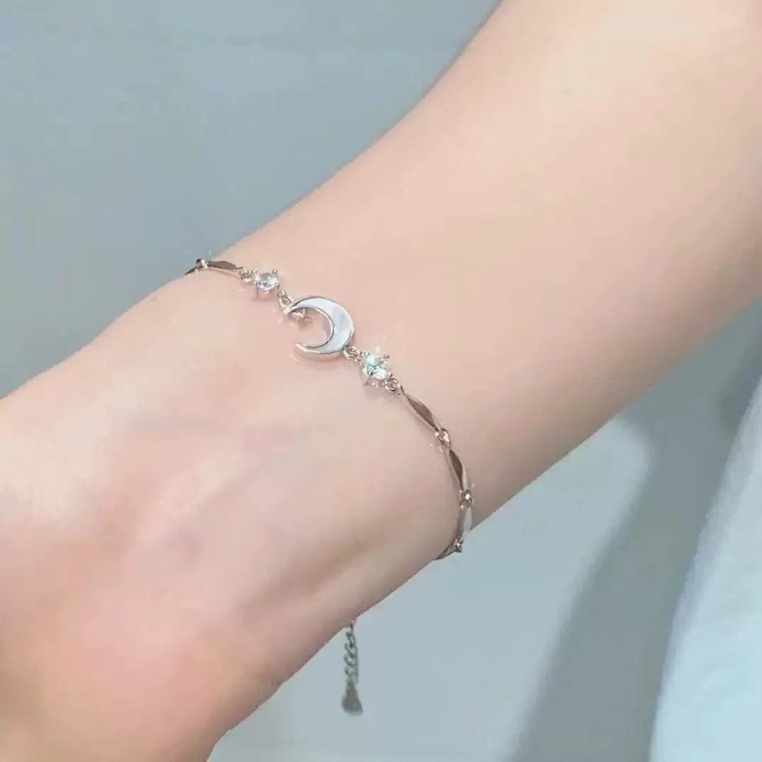 glitterブレスレット Diamond Accent Three Stone Cascading Infinity Bolo Bracelet