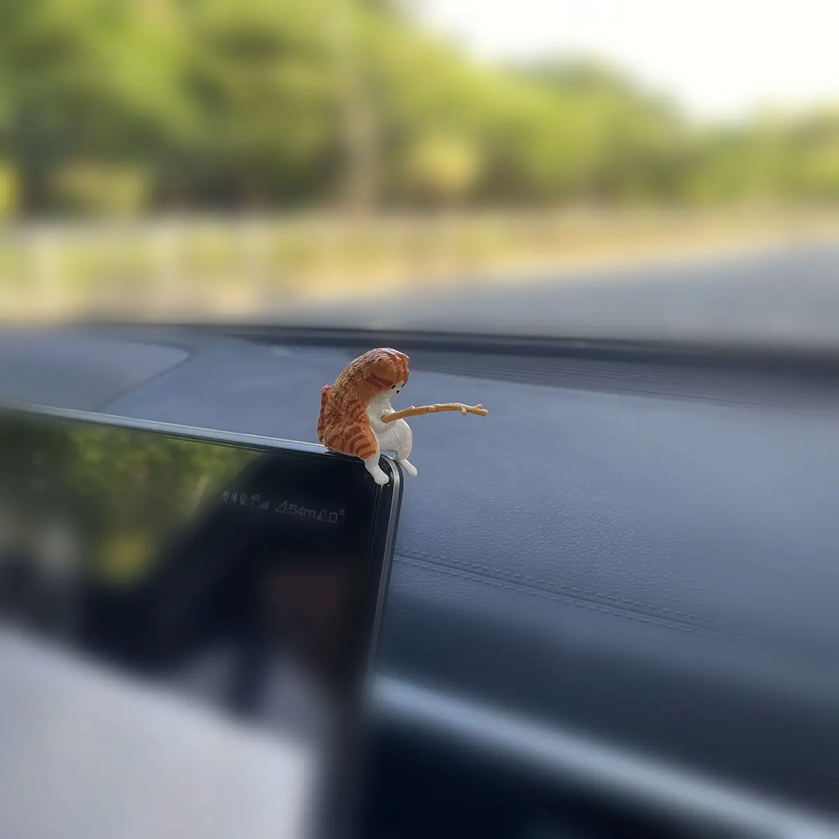 Gatto da pesca Decorazione interna per auto Resina carina con occhiali da tubo Specchietto retrovisore automatico Pendente Uscita aria per accessori auto - Image 6