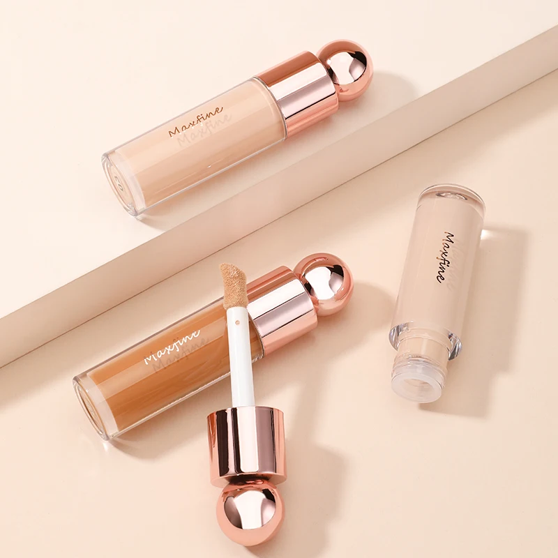 5-color Concealer Invisible Liquid Foundation for Controlling Oil Pores Used to Cover Defects and Light Foundation color concealer