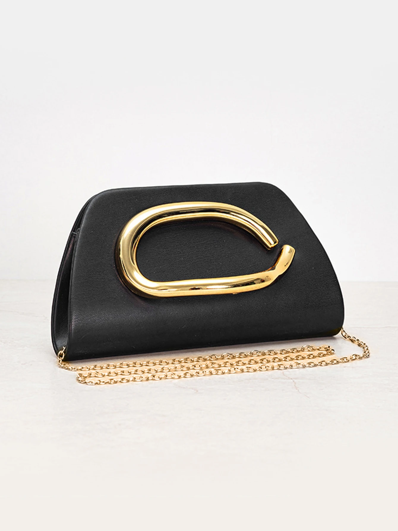 Evening bag in different lighting