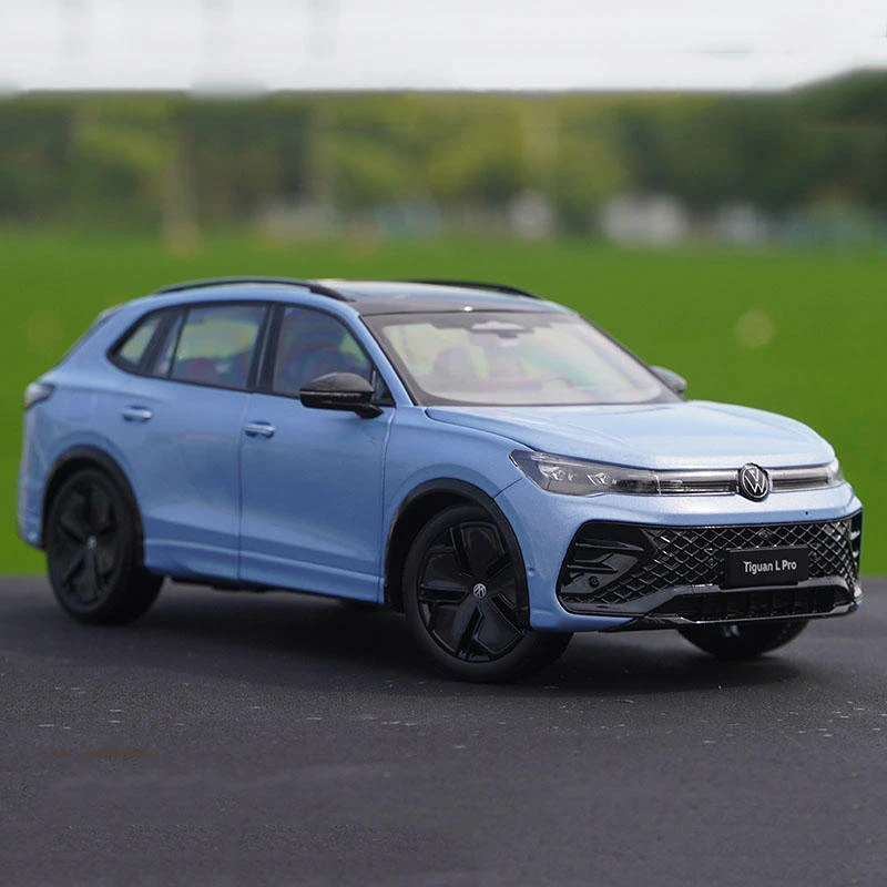1:18 Volkswagens Tiguan L PRO SUV Alloy Car Model Diecast Metal