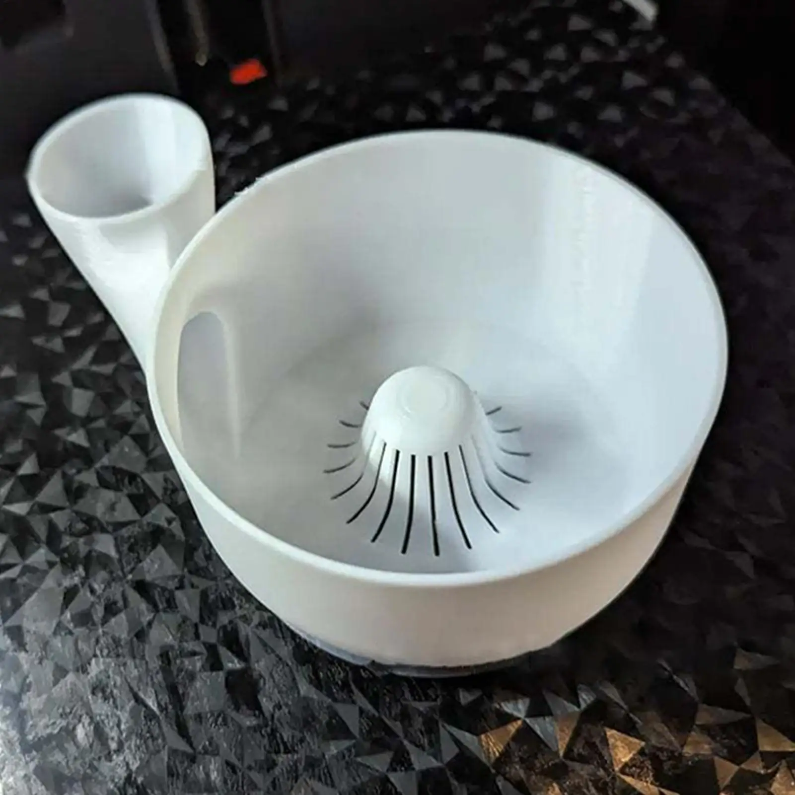 Description Picture 2 of itemAutomatic Fruit Wash Bowl 3D Printing Food Washing Spinner Red Kitchen Fruit Cleaning Tool for dates cherries grapes blueberries