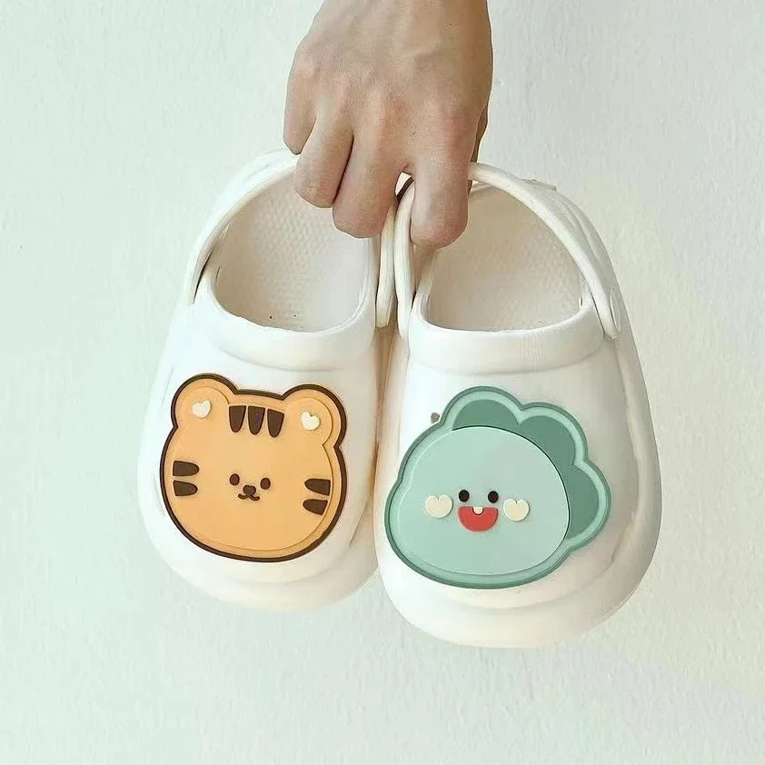Kids Sandals Garden Clogs Shoes EVA House Slippers Children EVA Garden Clogs Slippers Baby Cute Cartoon Sandals Summer Boys Girls Mules Light Weight Sandals Non-Slip Kids Slides
