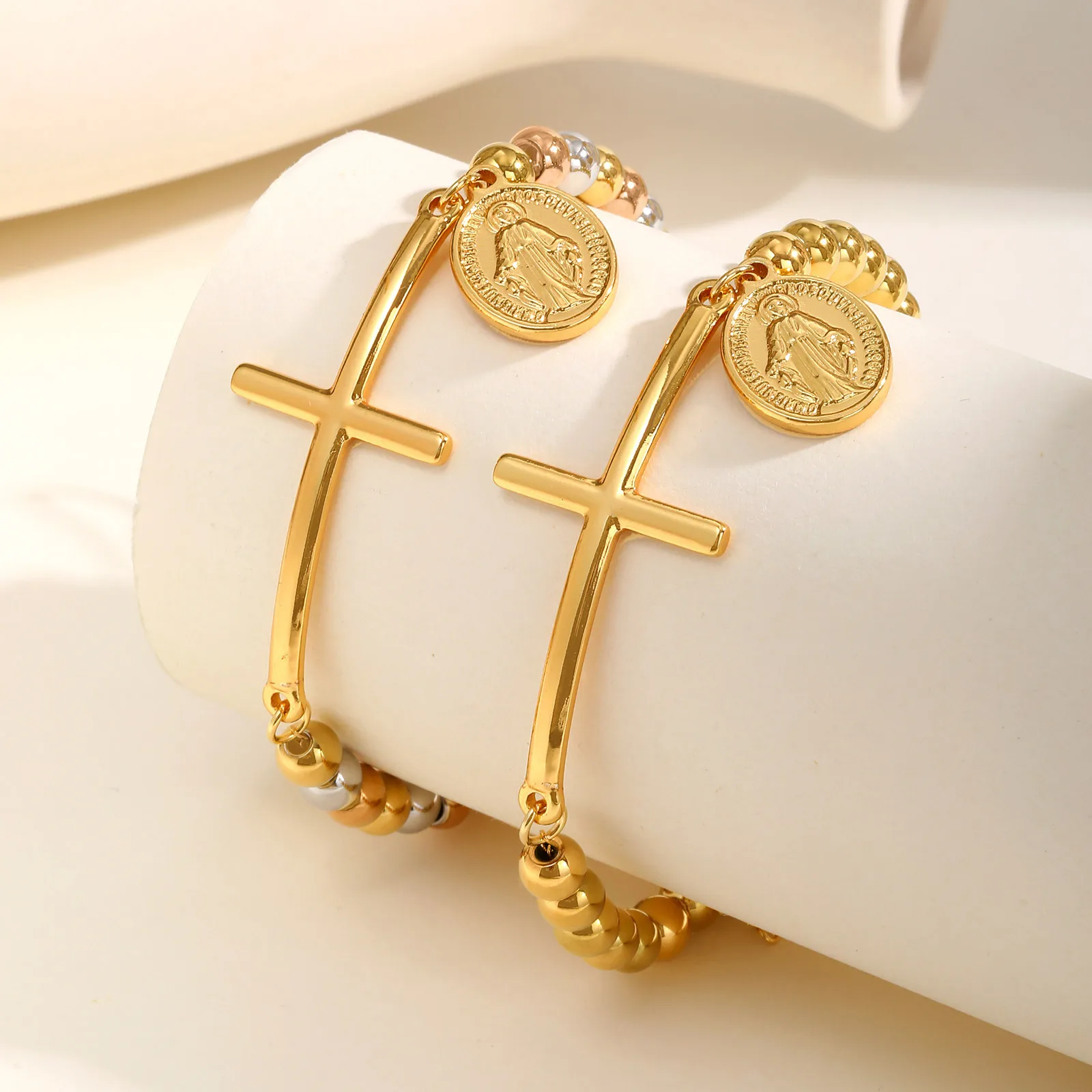 Vnox Saint Benedict Kreuz-Armbänder, Edelstahl-Perlenkette, Stretch-Strang-Armbänder für Damen und Herren, Religionsschmuck Christus
