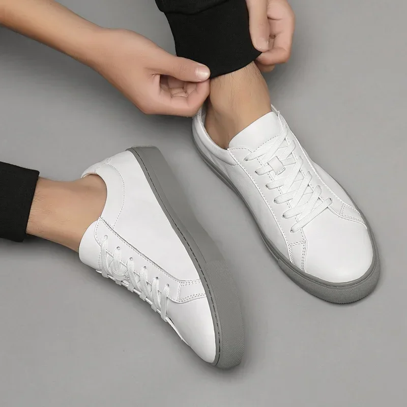 White Fashion Men's leather Sneakers Breathable Casual Loafer