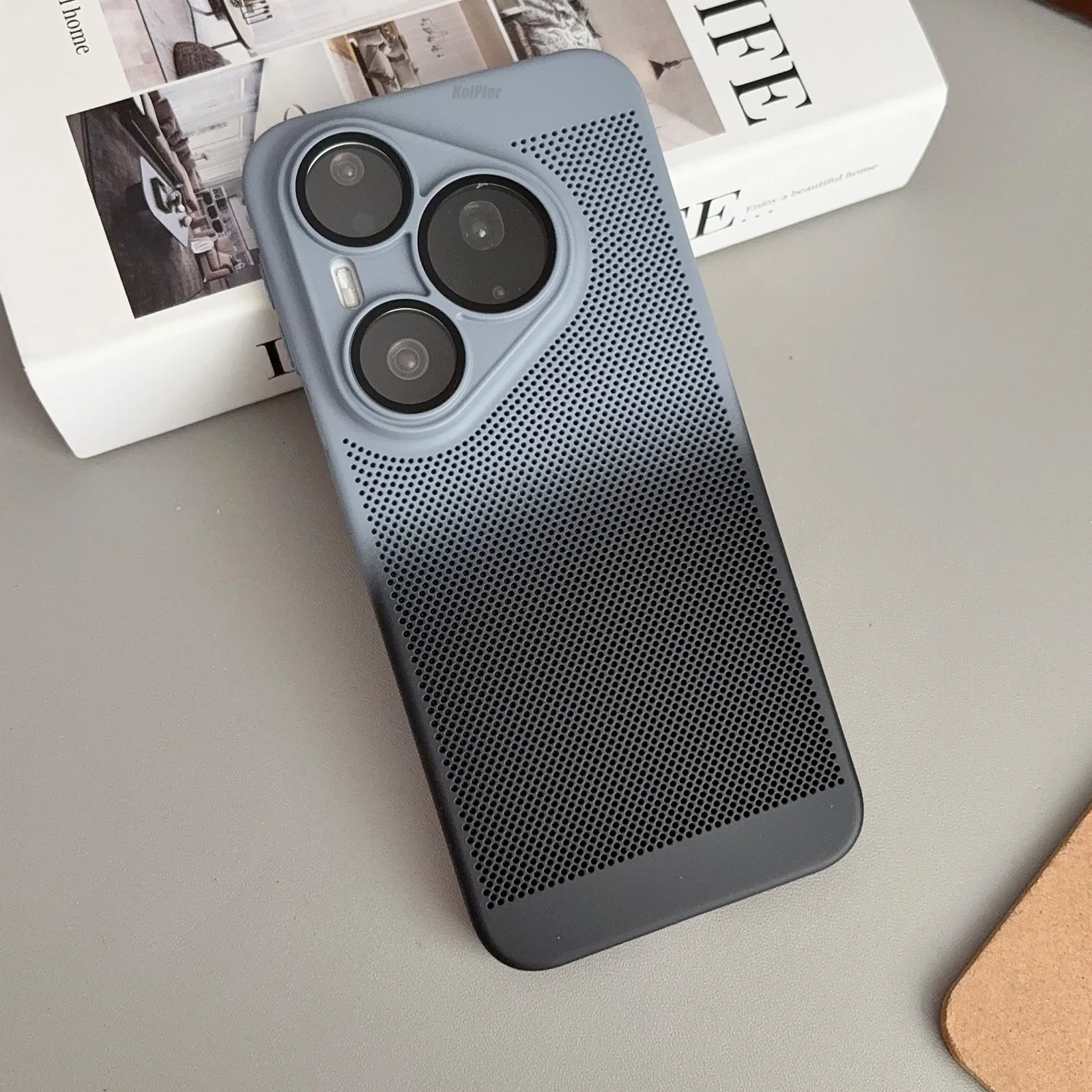 Breathable Mesh Gradient Shockproof Hard Case with Enhanced Camera Protection