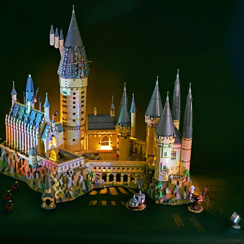 Medieval Castle Cartoon Blocks Hogwarts Castle LED Light Set - Main Image