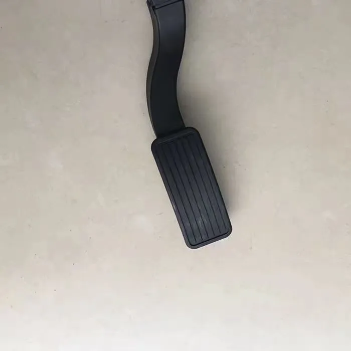 Car Electronic Accelerator Pedal S12-1108010 for Chery X1 indiS Beat S18D A1/Kimo QQ6/S21 Tiggo 3/5