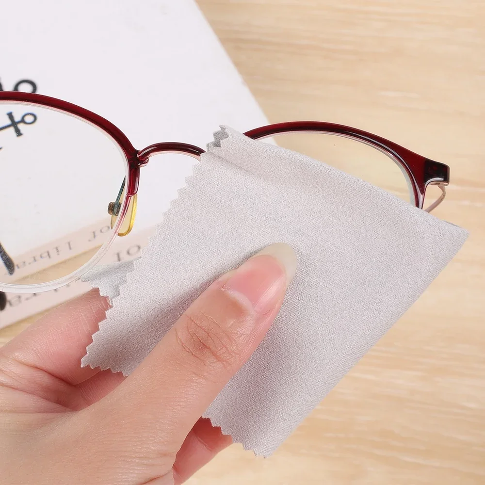 Glasses Cleaning Wipes 50PCS Reusable Anti-Fog Suede Pre-moistened Antifog Lens Cloth Defogger Prevent Fogging