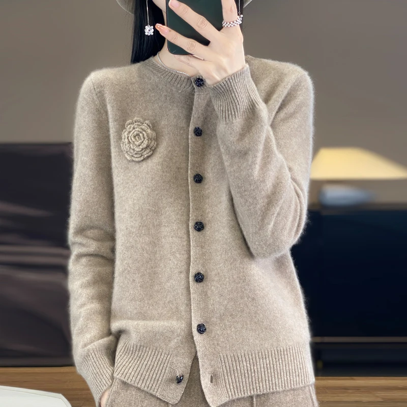 100% Merino Cashmere Sweater Women's Cashmere Cardigan sweater loose solid color autumn and winter comfort top 2