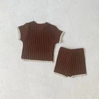 Ensemble T-shirt et short tricotés pour bébé de 0 à 2 ans, doux et respirant, à rayures pour animaux de compagnie, Style patchwork, nouvelle collection automne 2025 3