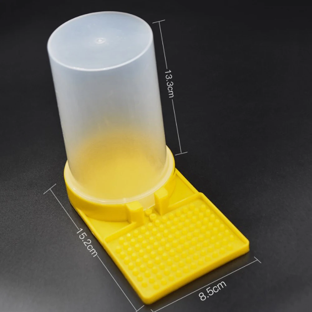 Honeycomb Bee Watering Feeder Plastic Honey Bee Nest Door Feeding Drinking Water Box Safe Non-toxic Lightweight for Beekeeper