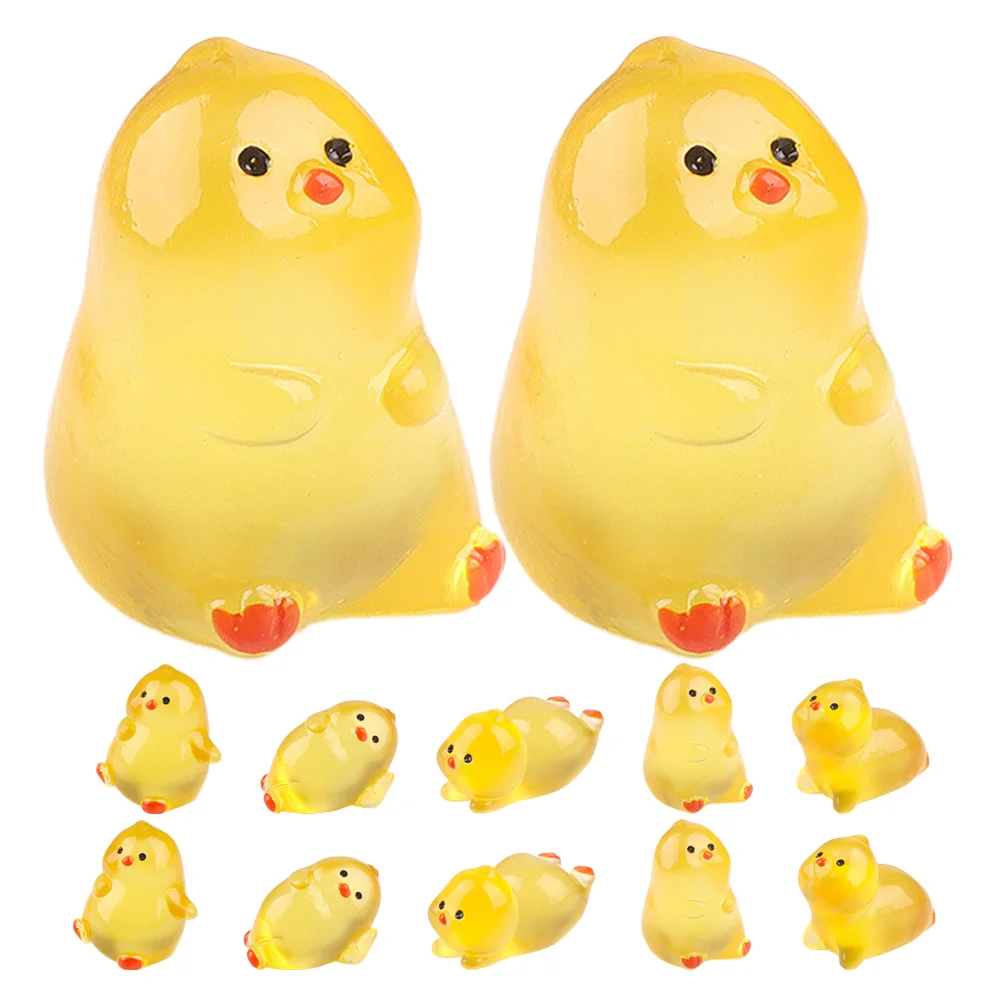 

Mini Crown Chick Glow In The Dark Resin Craft Miniature Chicks Figurine Fairy Garden Landscape Luminous Ornament