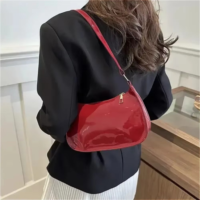 Women's Bag Patent Leather Handbag Versatile Fashion Shoulder Bag Casual Commuting Bag Girl Brand Designer Zipper Small Handbag