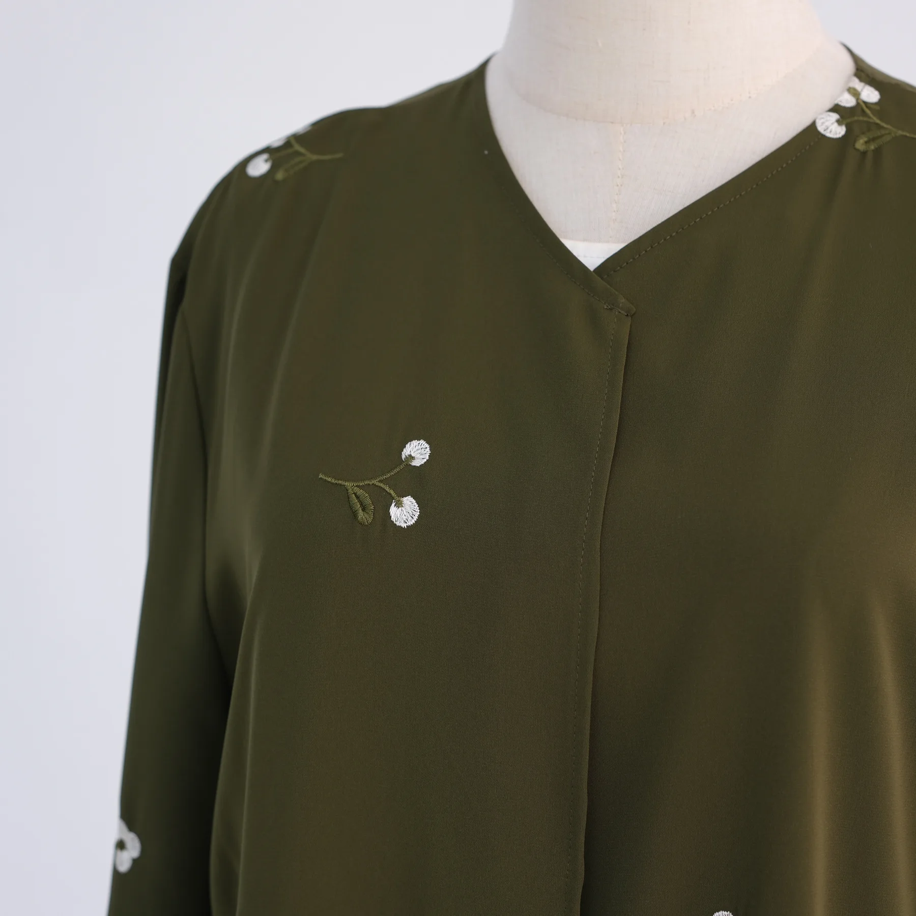 S0dd76183e463423393519559a30eec8al