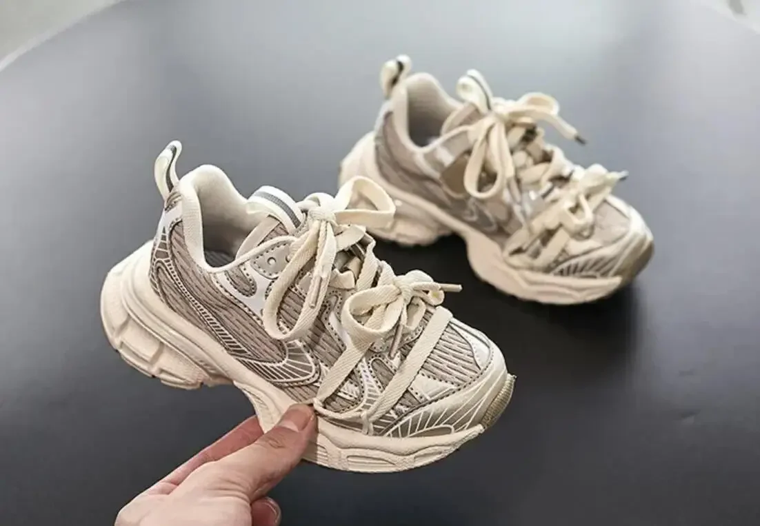 Description Picture 6 of itemKids Sneakers New 2024 Spring Summer Fashion Casual Sports Boys Girl Running Trainers Children Mesh Breathable Soft Sole Sneaker